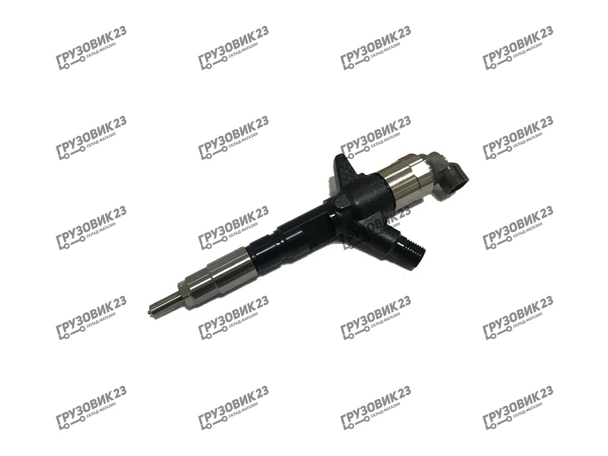 Форсунка топливная (R)9709500-555/33800-45700/DCRI105550  DENSO KOREA